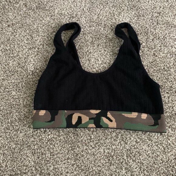 Camo Bra - Picture 1 of 6